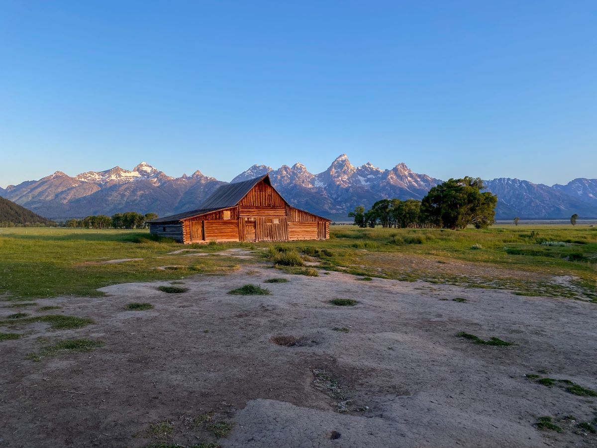 sunrise at mormon row grand teton national park itinerary