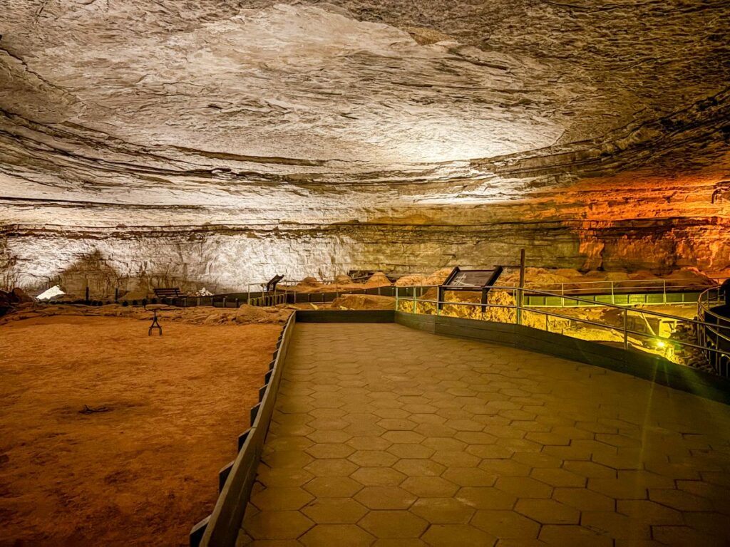 mammoth cave national park the rotunda