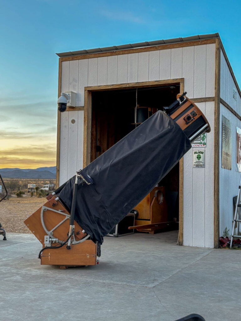 refractive telescope dark texas skies